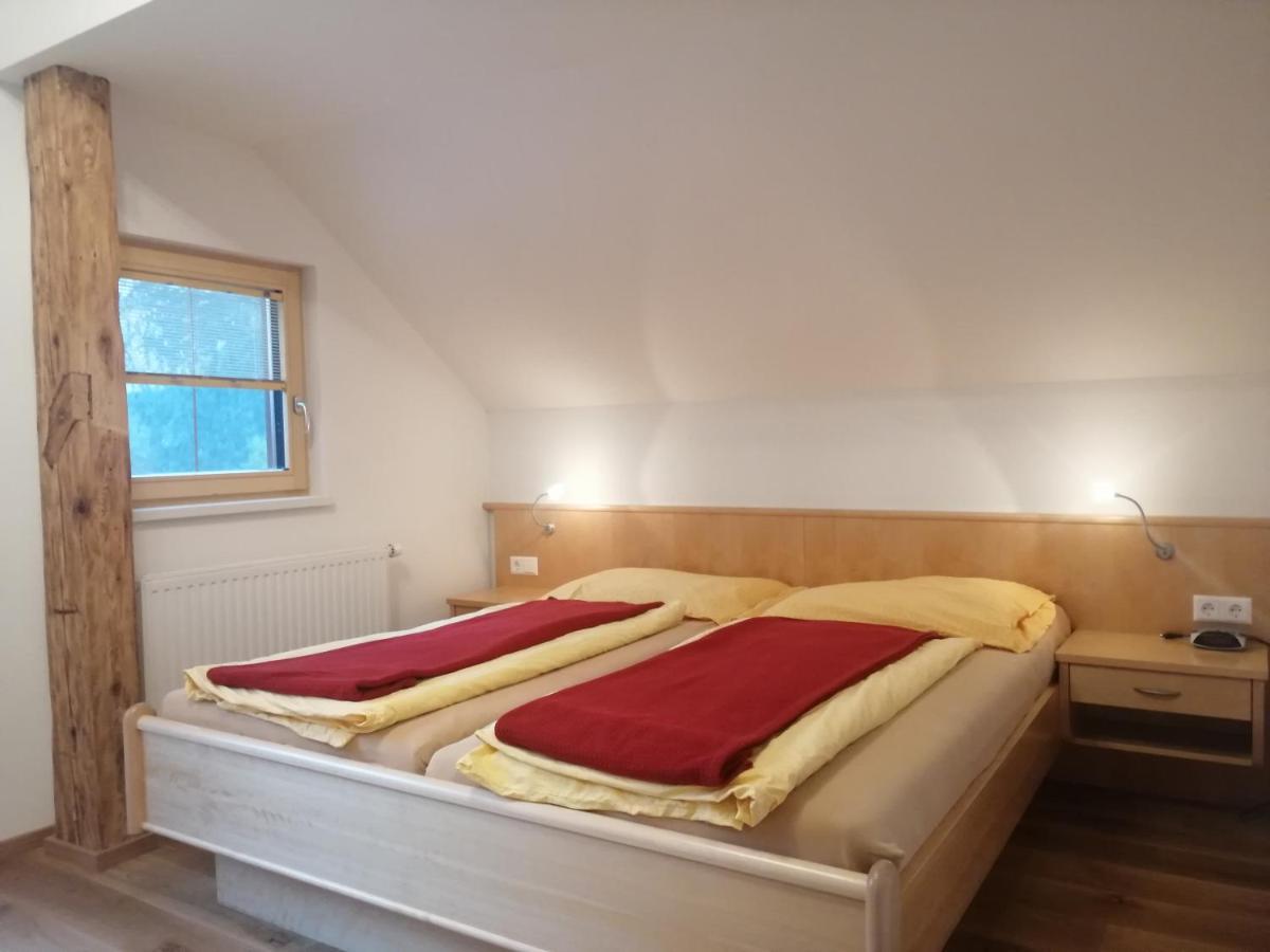 Ferienhof Gindl Und Gaestehaus Gindl Tauplitz Buitenkant foto
