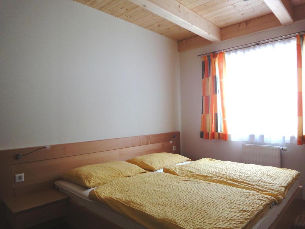 Ferienhof Gindl Und Gaestehaus Gindl Tauplitz Kamer foto